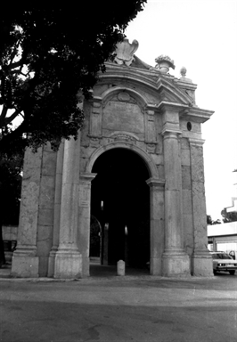 Porta Lambertina